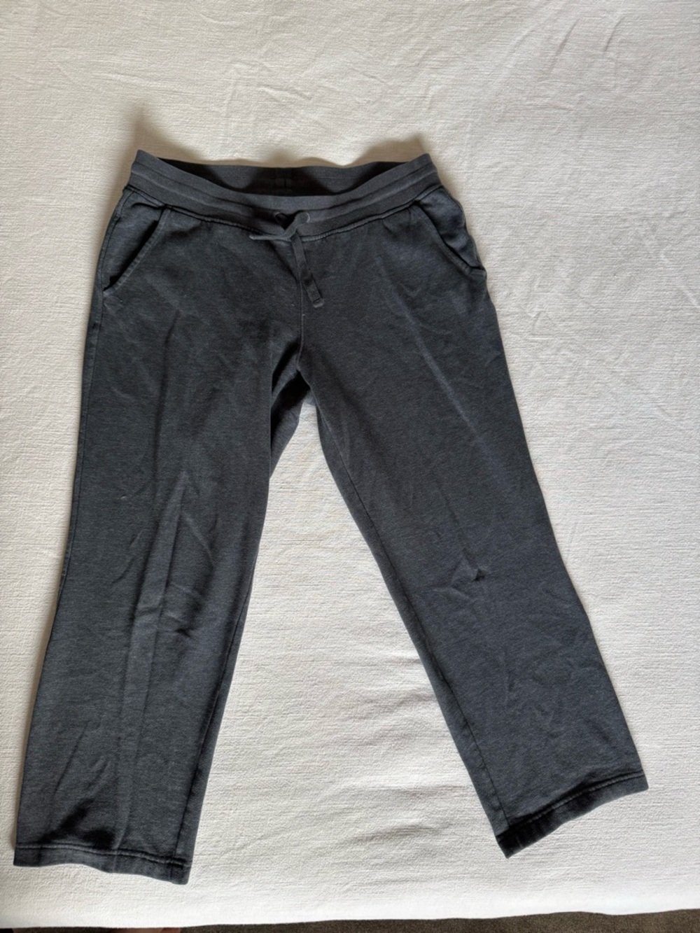 LL Bean Women's Sweatpants - Medium- Petite